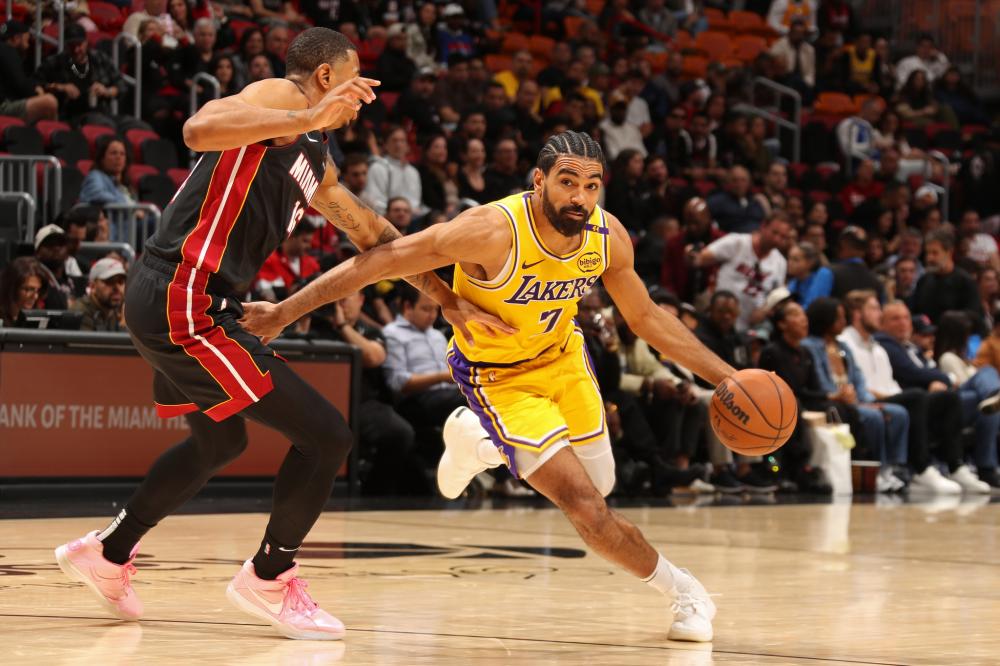 引援只是工 引援只是工