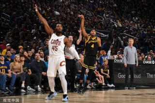 线上线下互 线上线下互